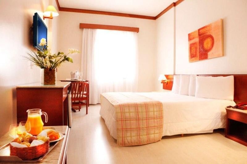 Hotel Carlton Plaza โปโซส เด คาลดัส ภายนอก รูปภาพ